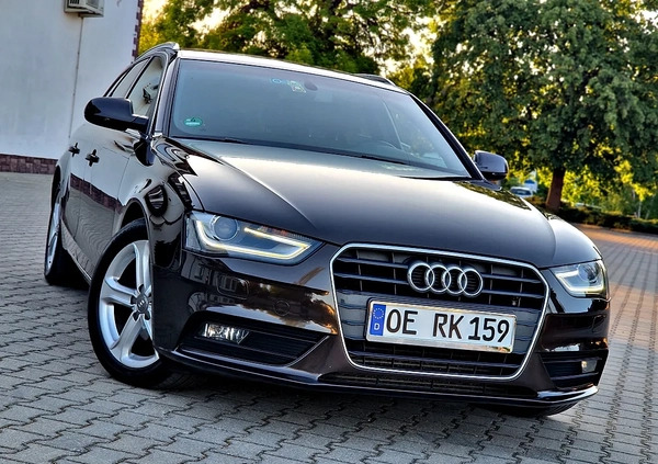 Audi A4 cena 44900 przebieg: 270000, rok produkcji 2013 z Wąchock małe 781